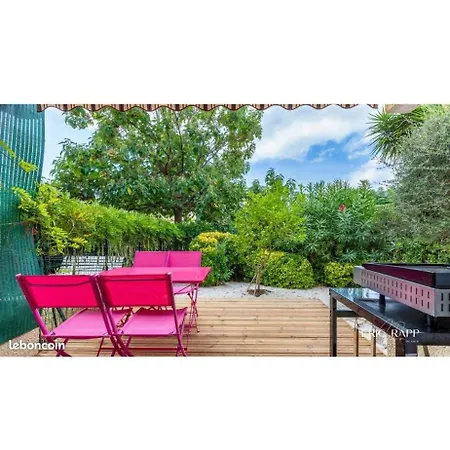 Beau T2 Avec Jardin Apartamento Fréjus