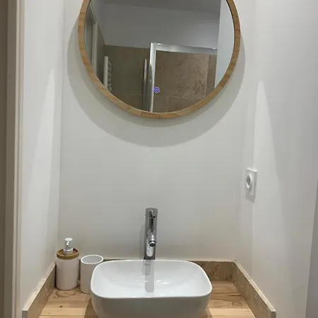 Appartement Beau T2 Avec Jardin Fréjus