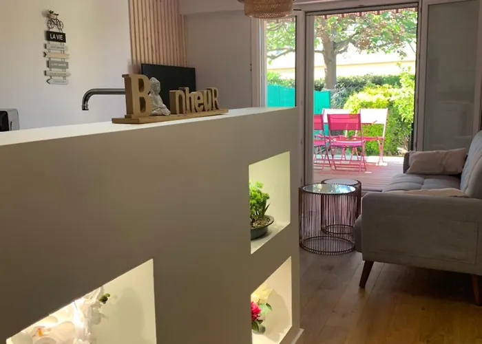 Beau T2 Avec Jardin Fréjus